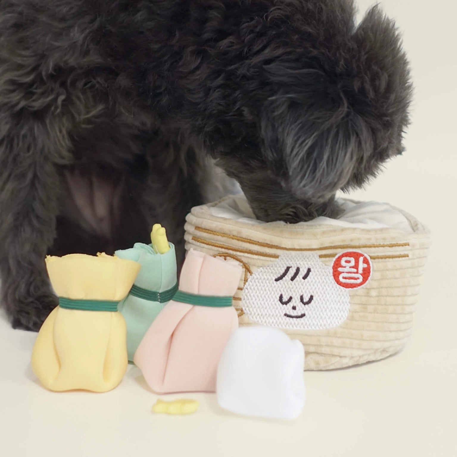 Hot Selling Pet Interactive Toys Ramen Noodle Work Dog Toy